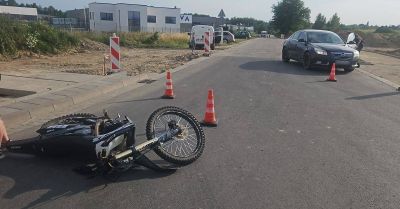 Kierował motocyklem bez uprawnień i pod wpływem alkoholu, a dodatkowo nie zatrzymał się do kontroli - został zatrzymany przez średzkich mundurowych